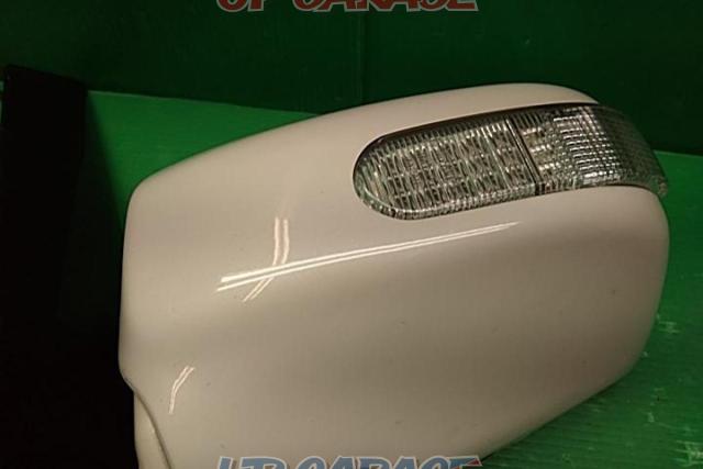 Driver's seat only Toyota genuine (TOYOTA)
10 system / Alphard
Late version
Genuine door mirror
With turn signal-02