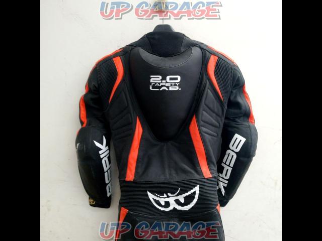 Size unknown
BERIK
Racing suits-06
