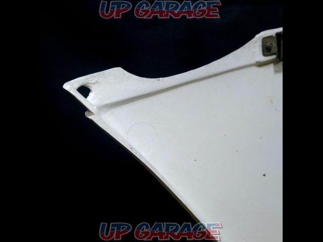 HONDA
NSR80 previous term genuine side cowl right side only-09
