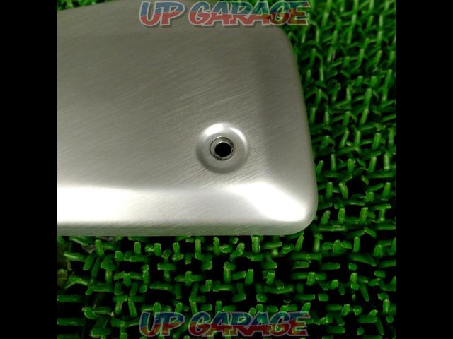  has been price cut 
Unknown Manufacturer
Aluminum side cover
Right and left
CB650R-03