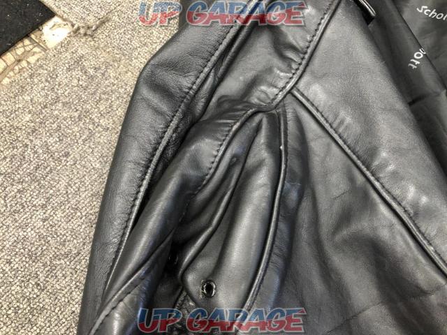 Schott (shot)
Leather jacket-07