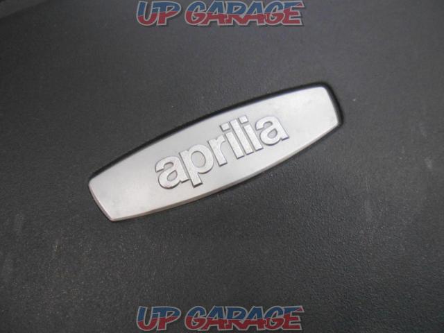 Aprilia
Rear BOX-04