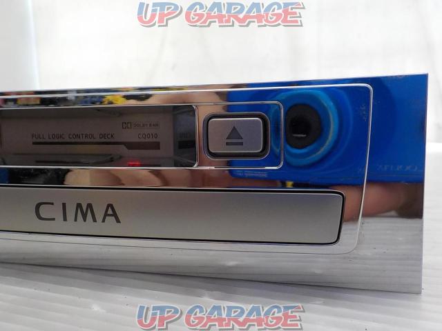 Nissan genuine
Cima
F50
Genuine cassette tuner-04