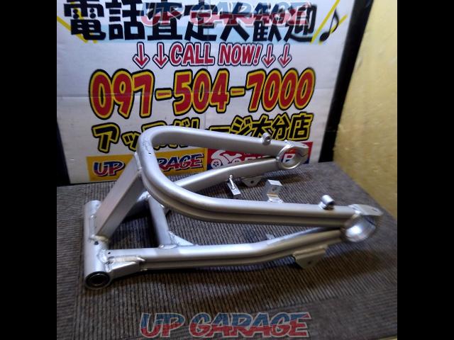 KAWASAKI (Kawasaki)
Genuine swing arm
[ZRX1200]-01