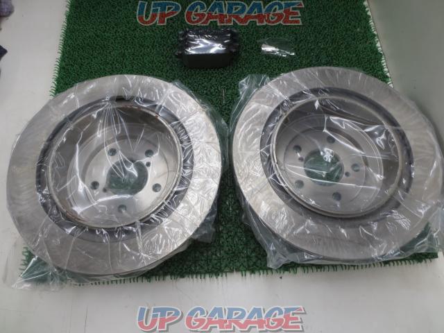 Unknown Manufacturer
rear rotor/pad set-02