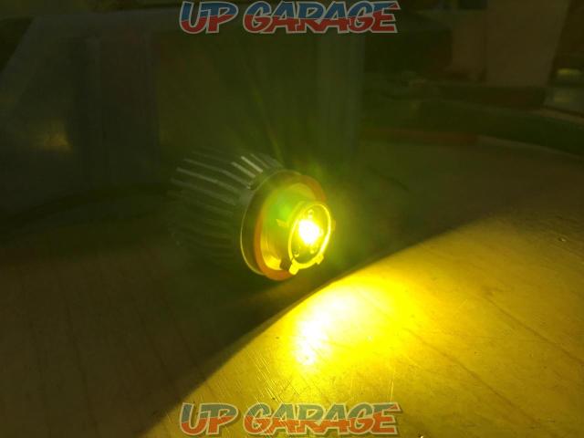 Yours
Genuine fog replacement LED bulb for step wagon-03