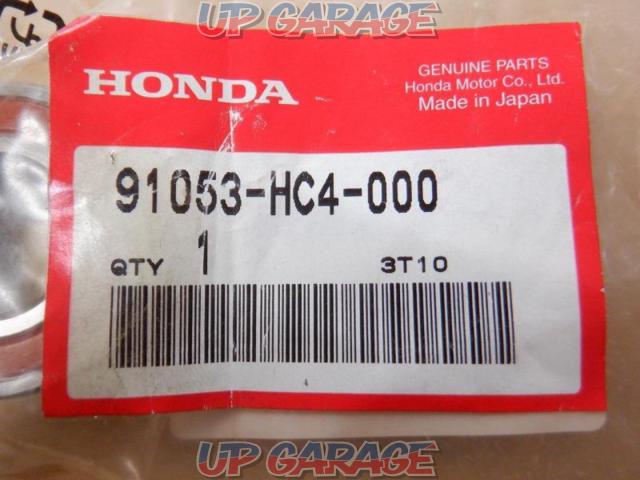 91053-HC4-000HONDA (Honda)
Front wheel bearings-02