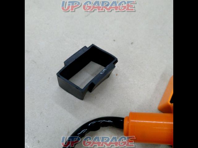 Unknown Manufacturer
CDI
Box
+
Spark plug
+
Ignition coil
Set Honda series/50cc-04