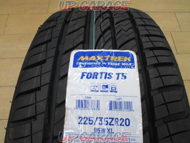 Significantly reduced price!!/Comes with new tires!!
RAYS
HOMURA
2x10BD
+
MAXTREK
FORTIS
T5 (manufactured in 2023)-07
