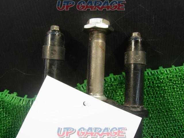 Removed from moto como
Genuine
Front fork set-04