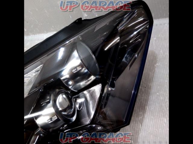 February discount items!!
Nissan
GT-R genuine headlight
Right-08