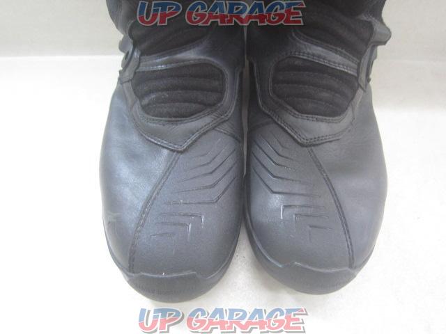 Price reduced!! First come, first served
BMW
GRAVEL
Riders boots
Size 28cm-02