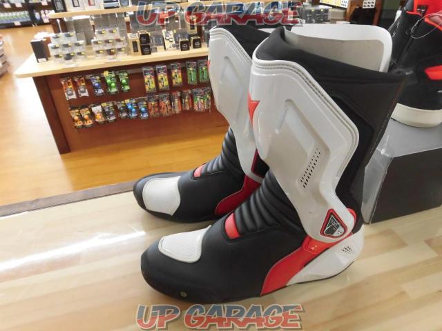 DAINESE
NEXUS
BOOTS (1795200) Black/White/LAVA Red (A66)-04