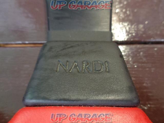 NARDI
LEADER
Black leather x red leather/black spokes (35Φ) N807-02