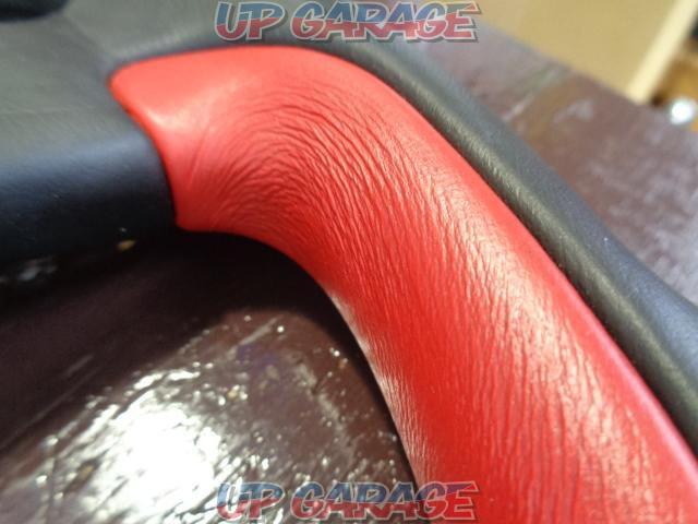 NARDI
LEADER
Black leather x red leather/black spokes (35Φ) N807-03