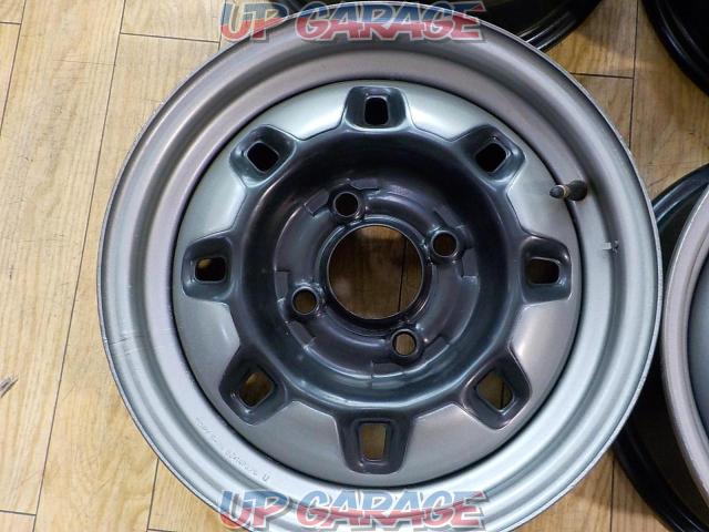 Reduced price Super rare! Original item! Genuine Nissan (NISSAN)
Skyline Japan
C210 series genuine steel wheels-06