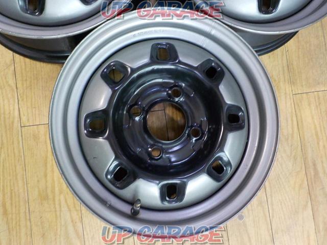 Reduced price Super rare! Original item! Genuine Nissan (NISSAN)
Skyline Japan
C210 series genuine steel wheels-10