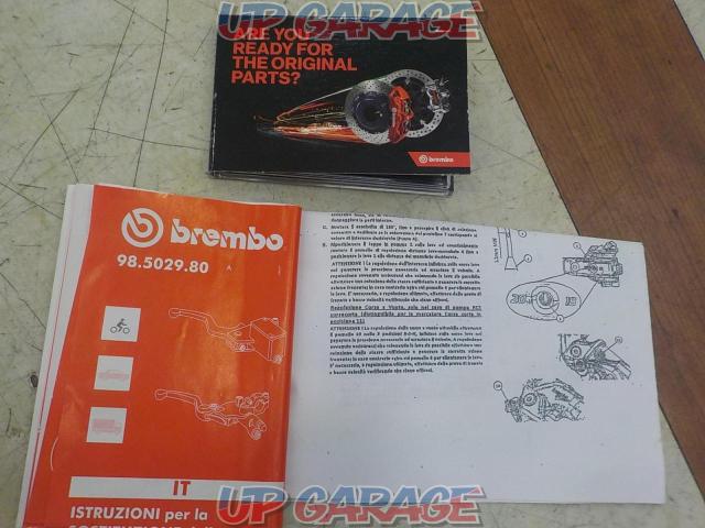 brembo
Brake master cylinder
Radial: 17Φ-06