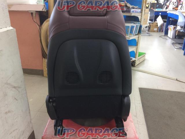 Nissan genuine
Electric reclining seat
Driver side-08