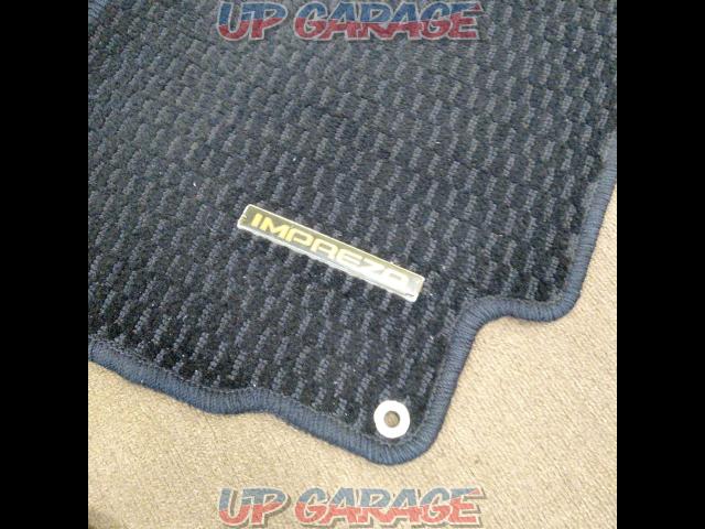 SUBARU
Genuine floor mat
※ Passenger seat side shortage
[Impreza
GF series-06