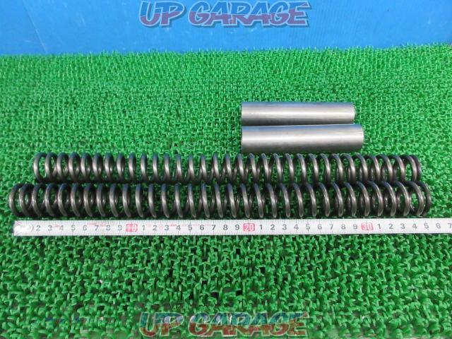 Unknown Manufacturer
Front fork spring
Wire diameter 4.5mm
Volume 33
Outer diameter 30 pi
Total length 350mm
Model unknown goods-06