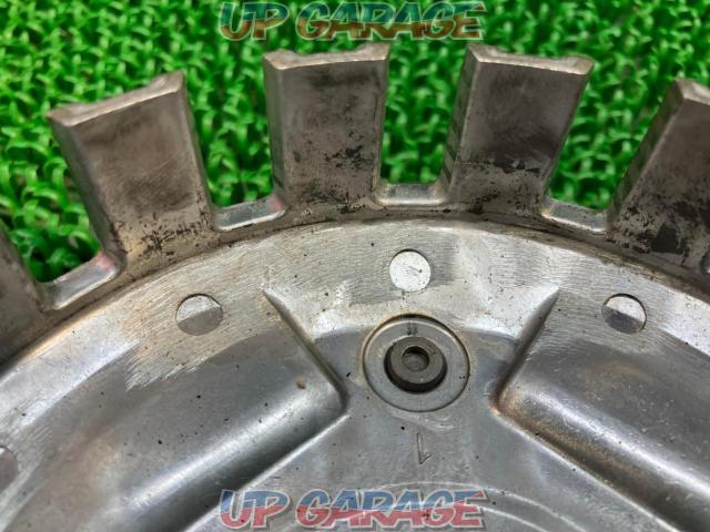 Removed from CBR250R (MC41) year unknown
Genuine
clutch housing set-06