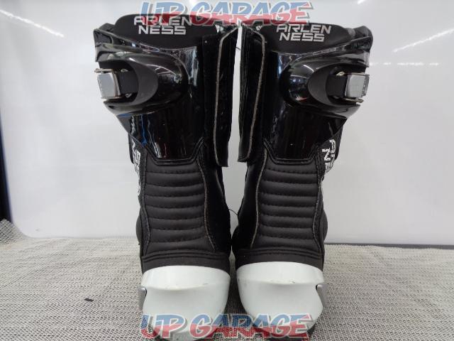 Allen Ness Pro
Shift
Boots
Riding boots
(Size/EOR41)-03
