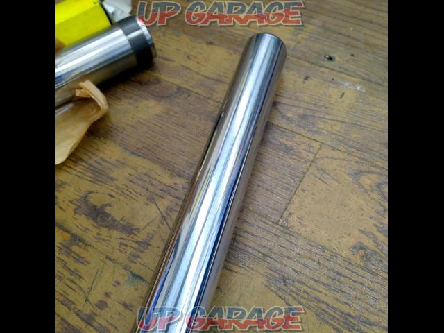 Kawasaki
Only one genuine front fork-06