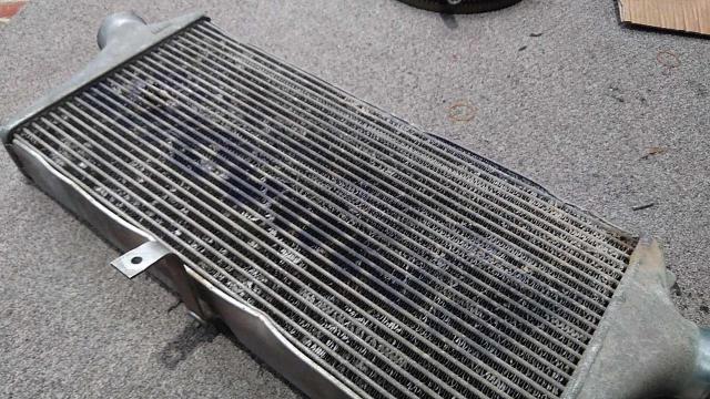 HKS
Intercooler
Core only-07