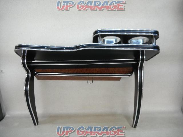 Price reduced! First come, first served
Unknown manufacturer front table ■ E51
Used in Elgrand late-08