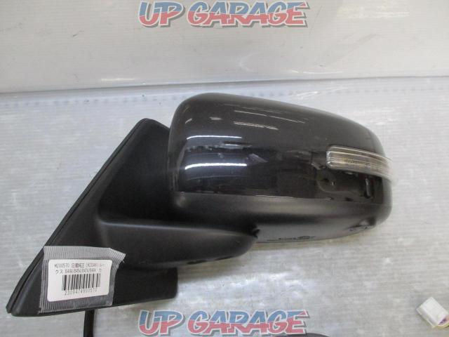 Nissan original (NISSAN) Rooks
B44A / B45A / B47A / B48A
Genuine side mirror with camera
Right and left-09