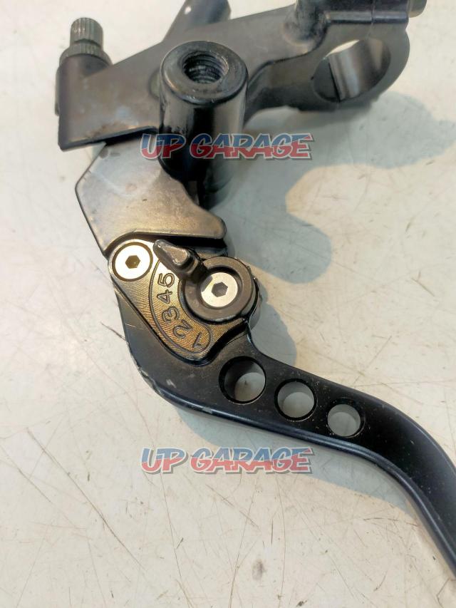 Unknown Manufacturer
Brake master & rear brake holder set
Unknown master piston diameter-08