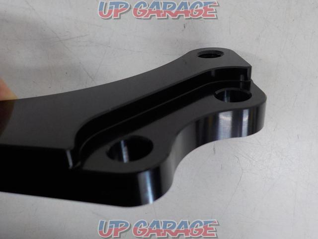 WORKSQUALITY caliper support
Brembo 40mm pitch for
YAMAHA
XJR1300-04