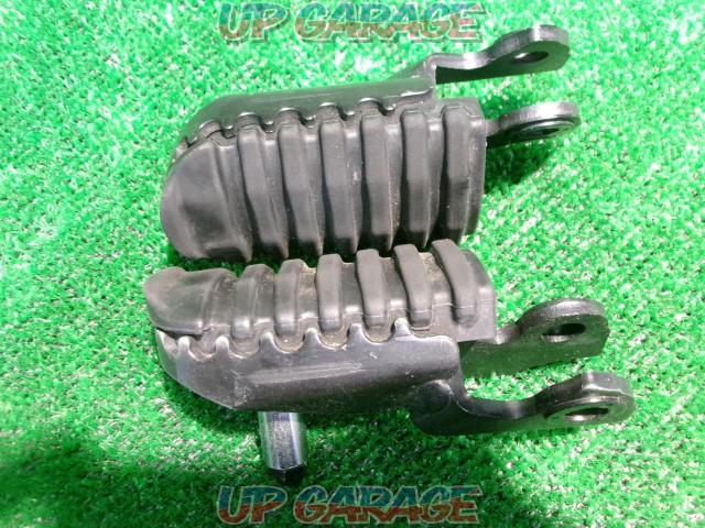 Significant price reduction!CT125 (removed from 2022 model)
HONDA genuine
Step peg left and right set-08