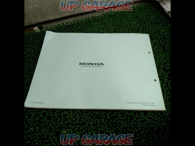 HONDA
Parts list
CB1300SF
1st edition price reduced-03