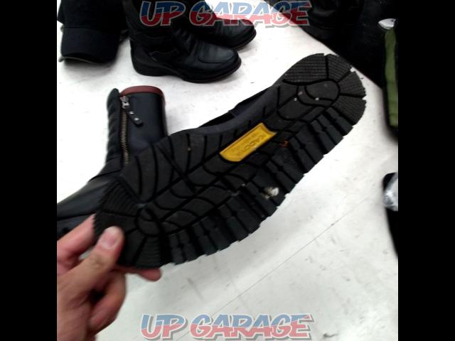 Size: 25cm
KADOYA
RAPTOR
Leather boots price reduced-04