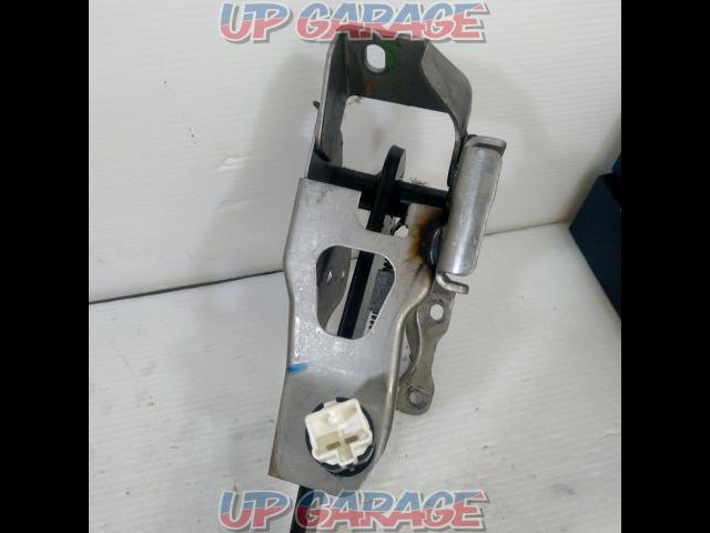 Further price reduction!! INTEGRA/DC5 HONDA
Genuine brake pedal-02