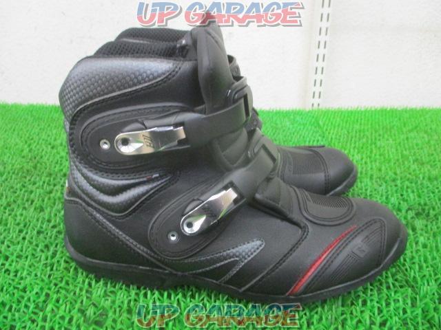 GAERNE Tough Gear
Flat
black
Riding shoes
Size 27cm-04