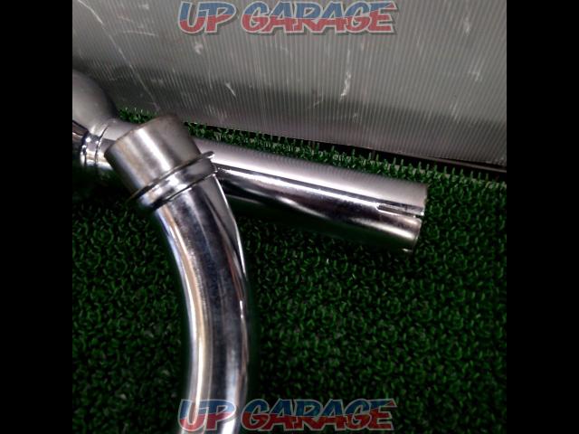  was price cut 
KAWASAKI
W1SA
Genuine muffler
*Right side silencer + exhaust pipe only-04