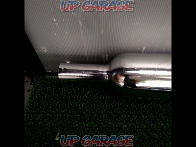  was price cut 
KAWASAKI
W1SA
Genuine muffler
*Right side silencer + exhaust pipe only-06