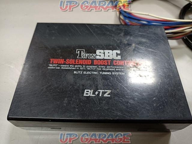 BLITZ TWIN SBC(ブーストコントローラー)-05