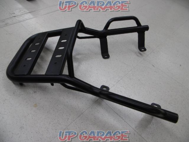 H2C
Rear carrier
Steel
With grab bar
W10592-03