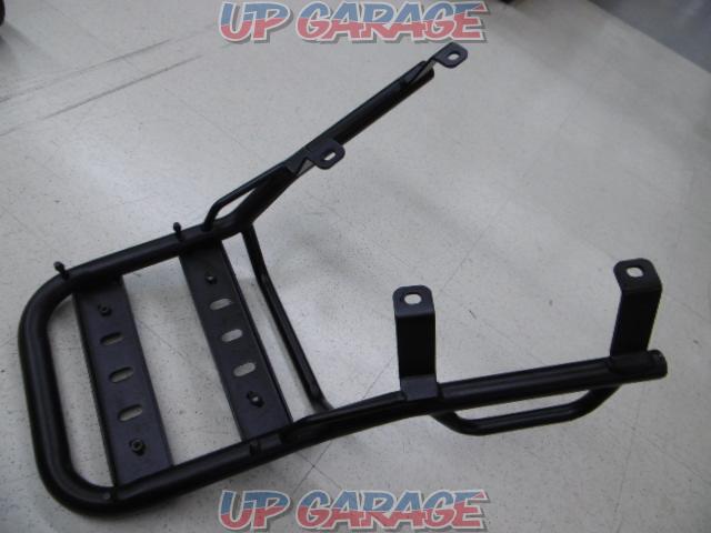 H2C
Rear carrier
Steel
With grab bar
W10592-04