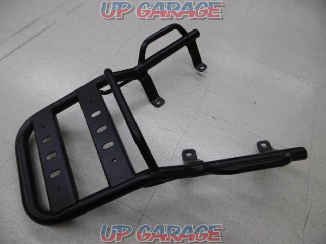 H2C
Rear carrier
Steel
With grab bar
W10592-05