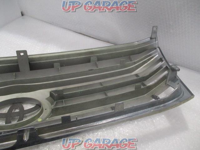 Unknown Manufacturer
Late look specification front grill
Land Cruiser / 100 series
For the previous fiscal year]-09