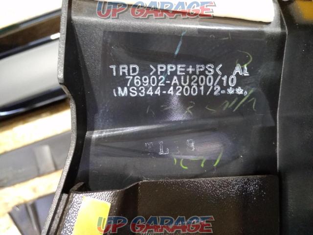 Price cut !! TRD
Side step (side skirts)
Left front side only
Product number: MS3444-42001/2
RAV4
MXAA52-09