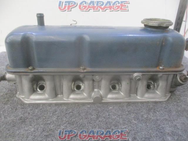 Nissan genuine
Cylinder head cover set
* All the things in the image will be-03