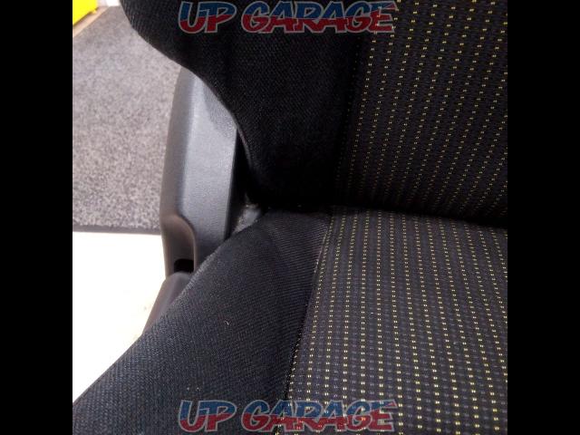 Suzuki genuine JB64 Jimny genuine seat
Driver side
Seat with heater-03