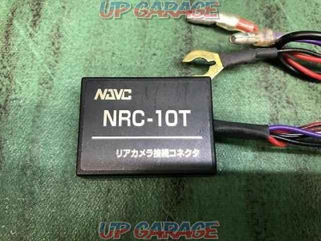 NAVC [NRC-10T] Rear camera connection connector (4P)-02