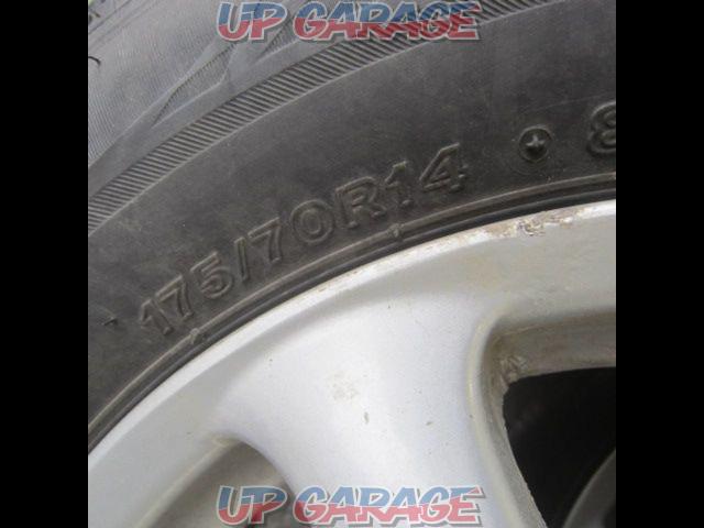 BRIDGESTONE
BLIZZAK
VRX2
175 / 70R14
※ It is sale only for tire-04